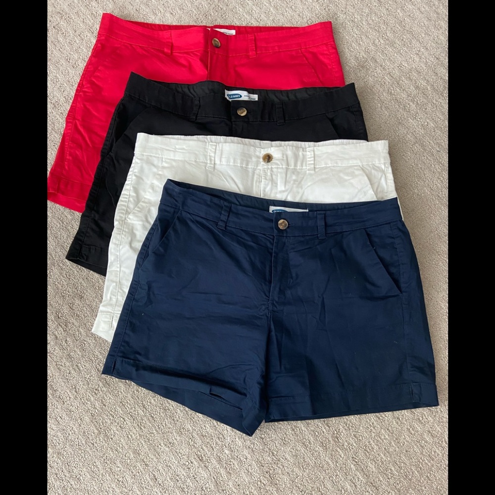 SOLD Old Navy shorts size 16
